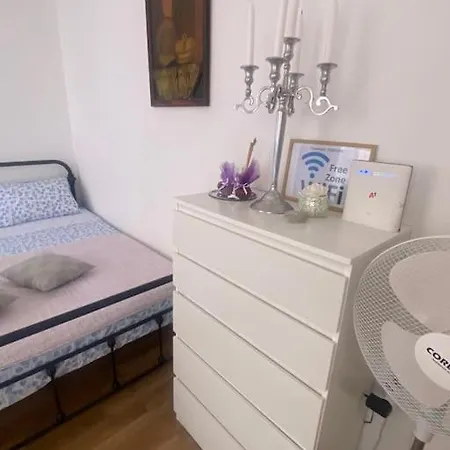 Casa Manzoni Old Town-novigrad 20 M From The Sea Apartment *