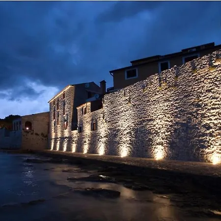 Apartment Casa Manzoni Old Town-novigrad 20 M From The Sea Novigrad (Istria)