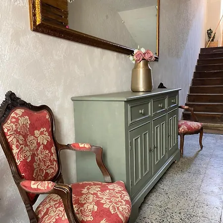 Casa Manzoni Old Town-novigrad 20 M From The Sea